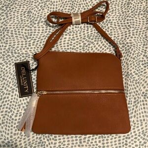 NWT Deluxity Tan Crossbody Bag